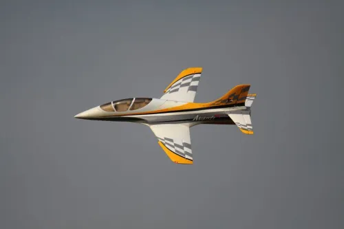 Schubrohr für Avanti 80 von Freewing