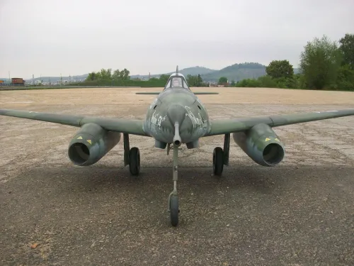 Me 262- U4  Kanonenvogel