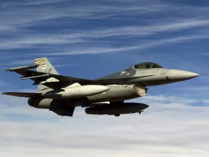 Skymaster F16 Schubrohr für Vektorsteuerung